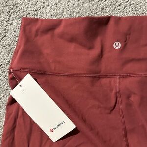 NWT Lululemon Wunder Under Tight 28”